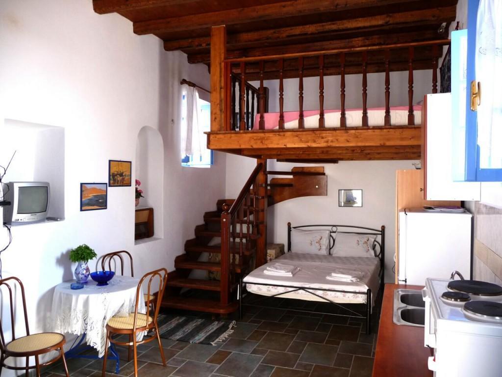 Floras Rooms And Studios Анафи Экстерьер фото